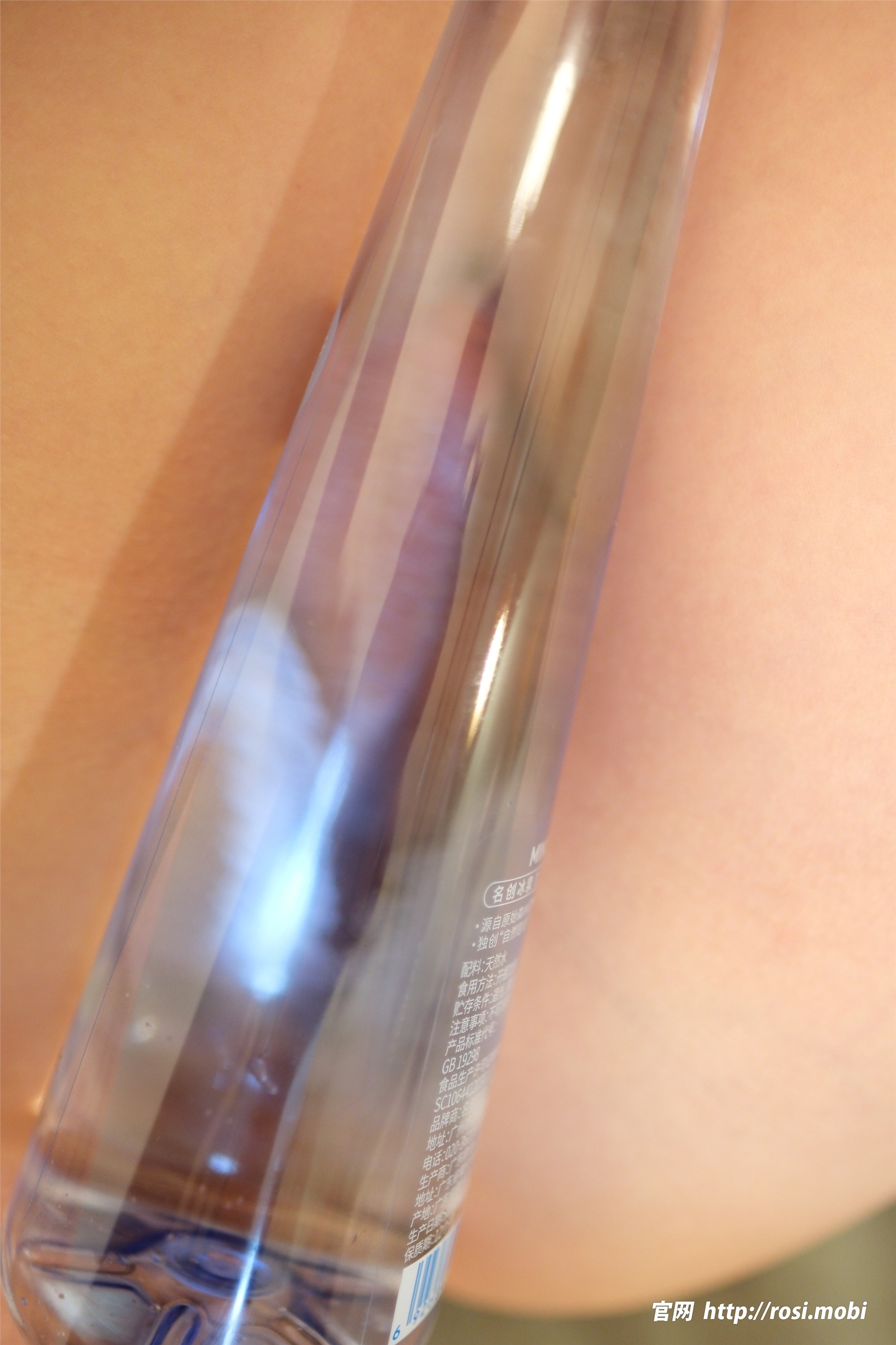 ROSI写真 2025.01.21 NO.4796